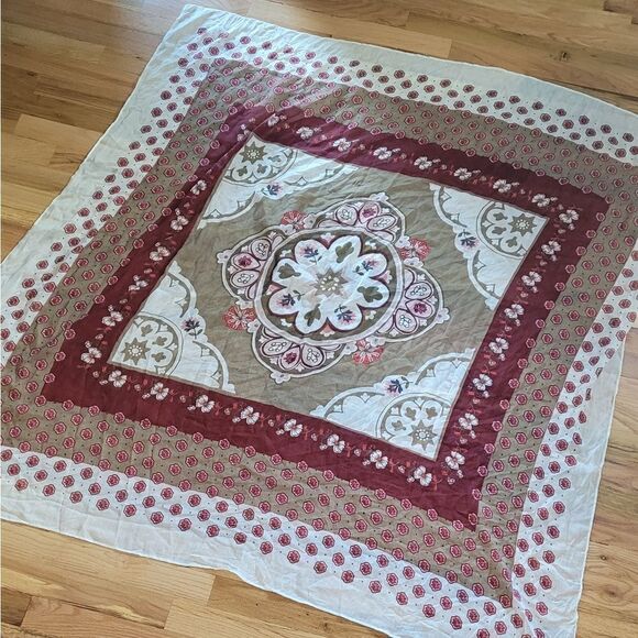 Large Silky Wrap Shawl Scarf Sarong - Picture 1 of 4